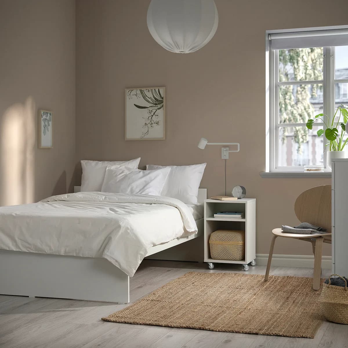 IKEA VIHALS Rangka Tempat Tidur